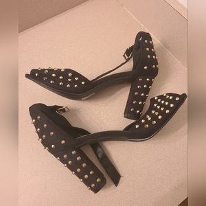 Torrid Size 12 Chunky Black and Gold Studded Heels